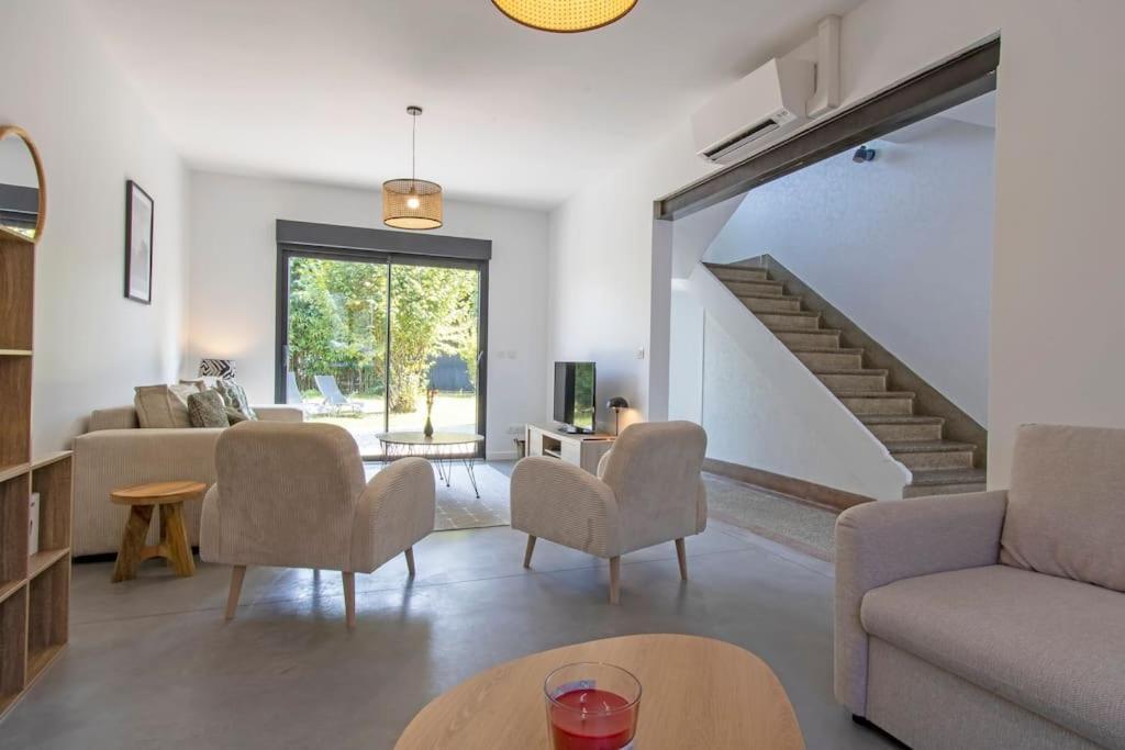 La Maison Du Stadium Brive-la-Gaillarde Buitenkant foto